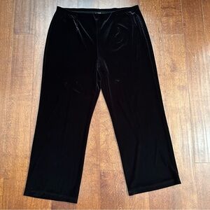 Chico’s Travelers Versatile Black Velvet Pants With Elastic Waistband Size XL/16